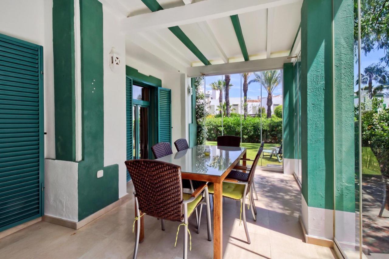 Adosado En Ribera Del Emperador Villa Sotogrande Luaran gambar